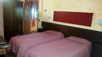 Hotel La Pendola Ozzero